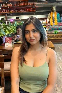 Independent call girls available in Noida